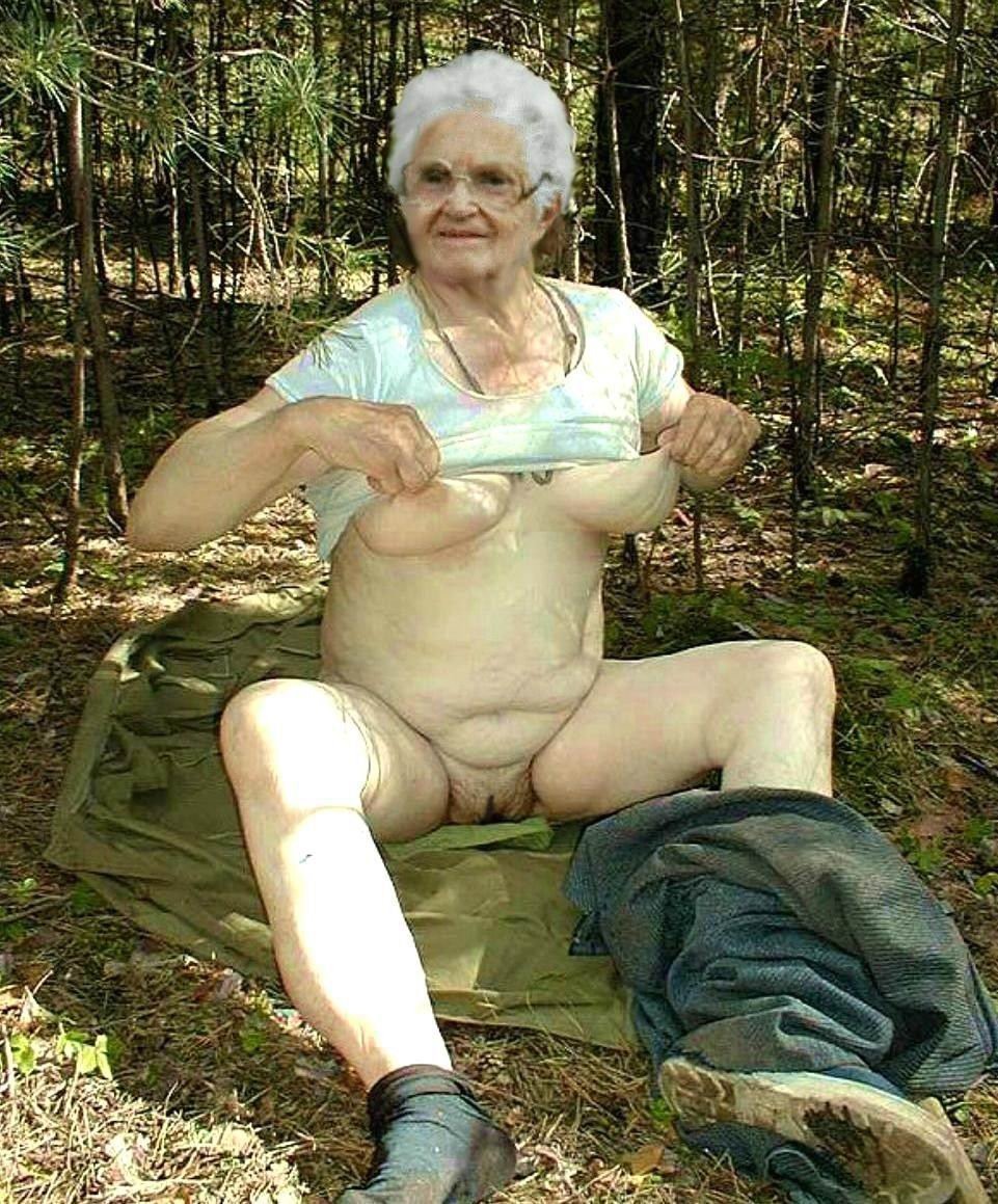 Старуха без трусов 80 90 75 лет