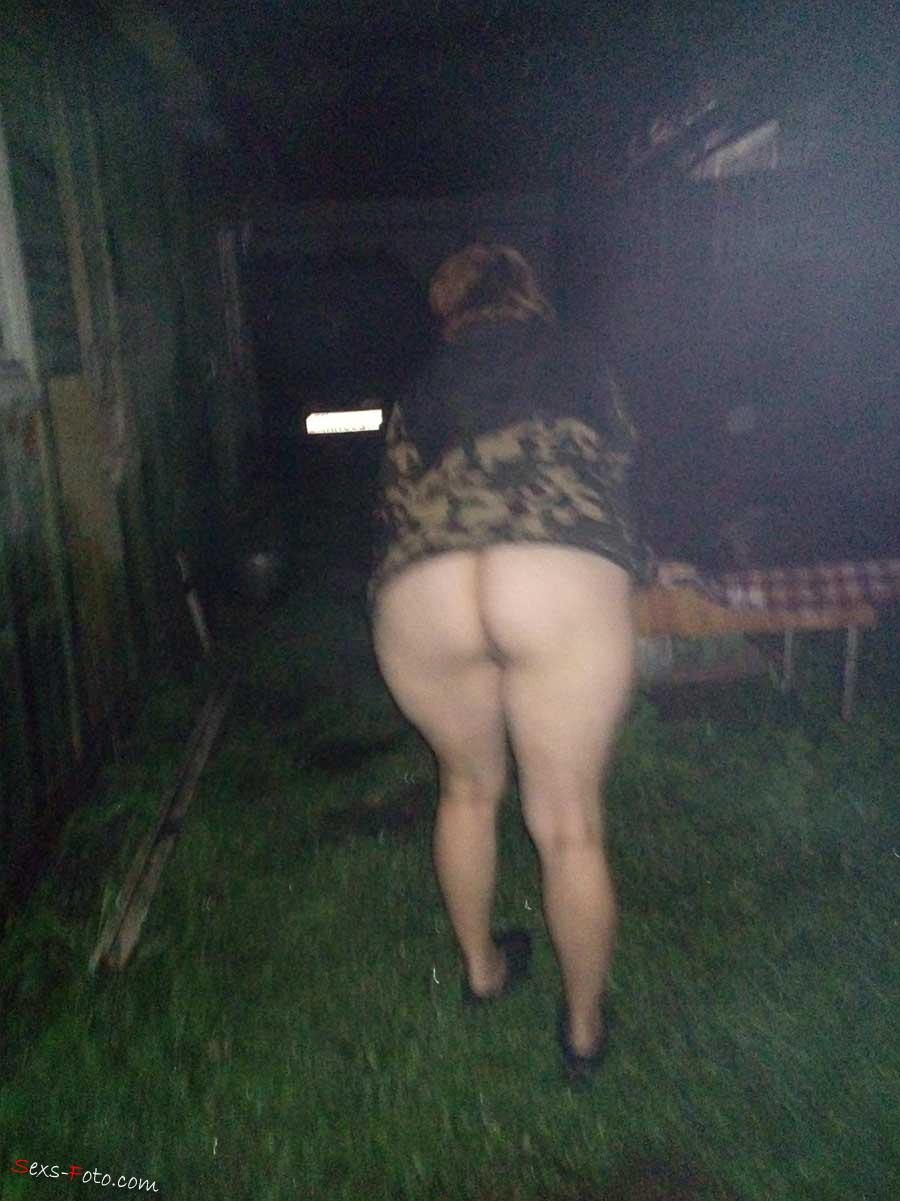 Голая жена в бане частное