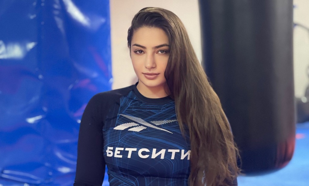 Лиана Джоджуа слив