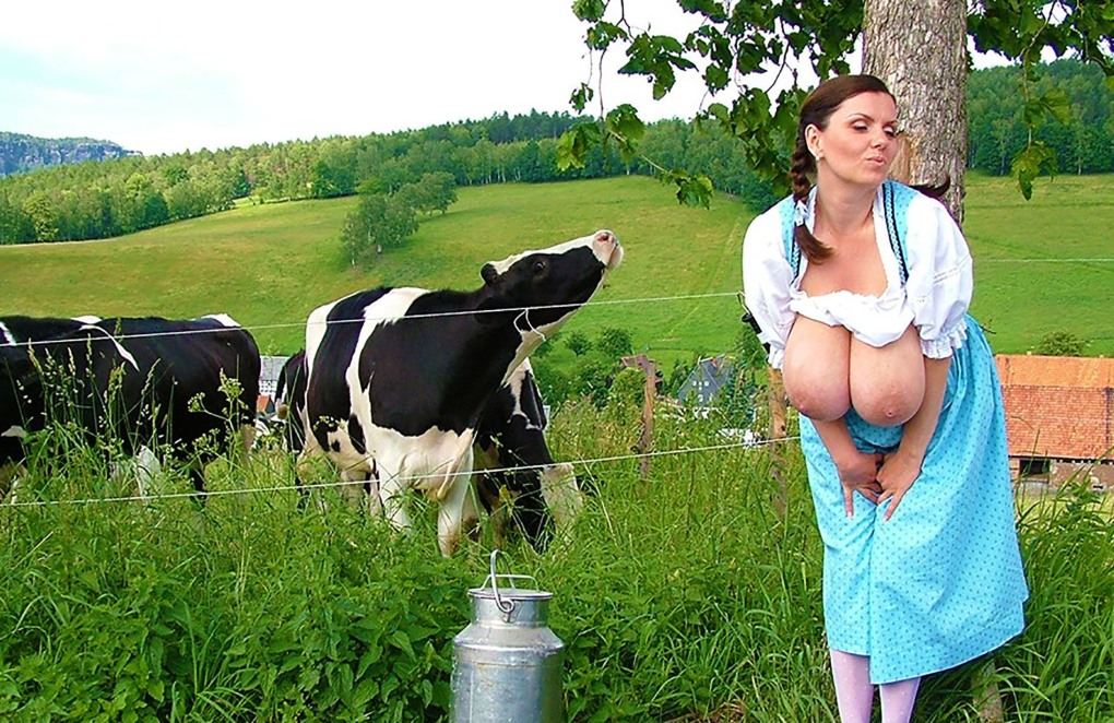 Голые женщины доярки в колхозе
