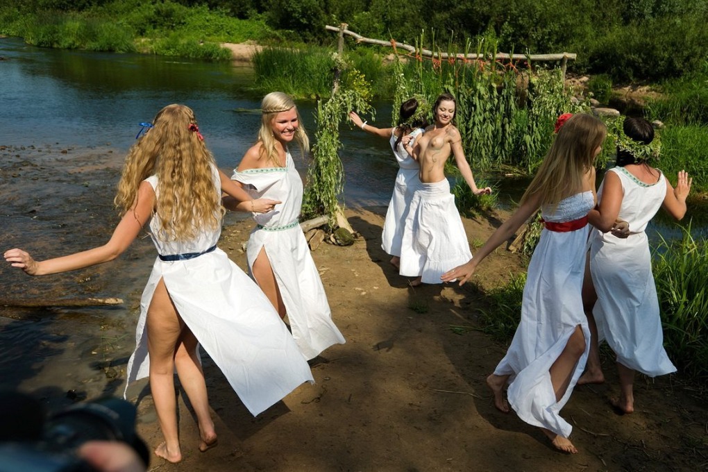 Shafir: фотографы и нимфы (ночь Ивана Купалы 2011)