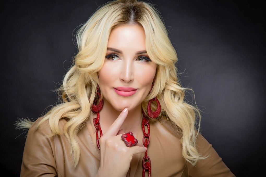 Елена Лихоманова Максим