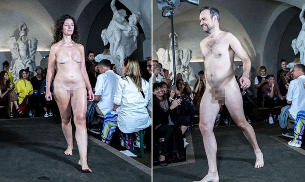 Чарли Ле Минду Charlie le naked