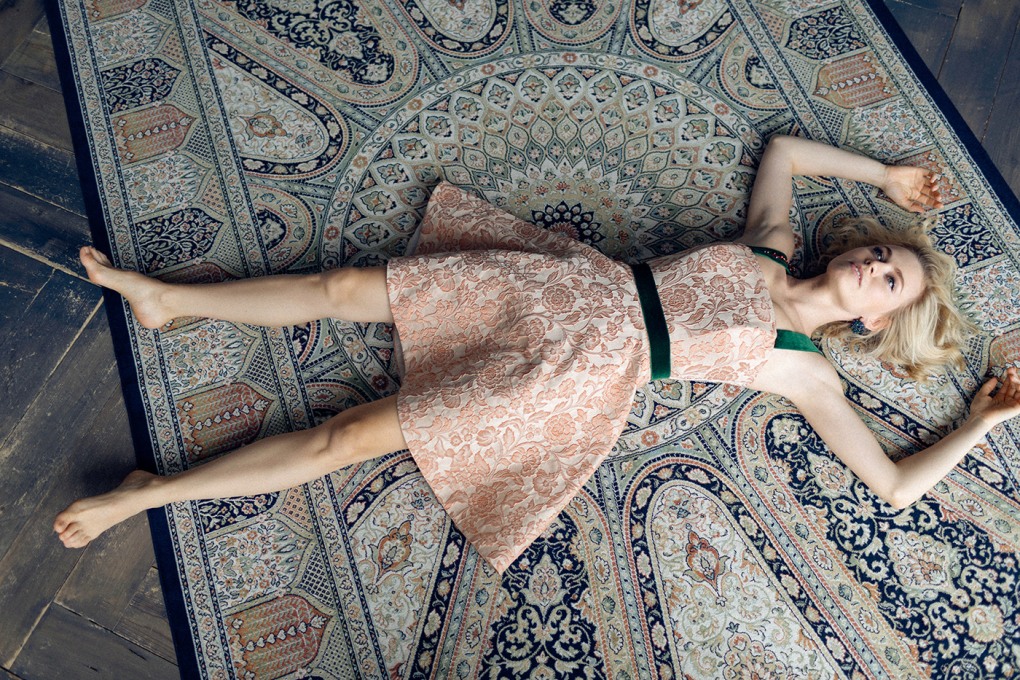 Елена Лихоманова ню