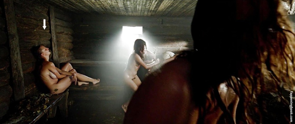 Екатерина Вилкова а зори здесь тихие... (2015) Nude