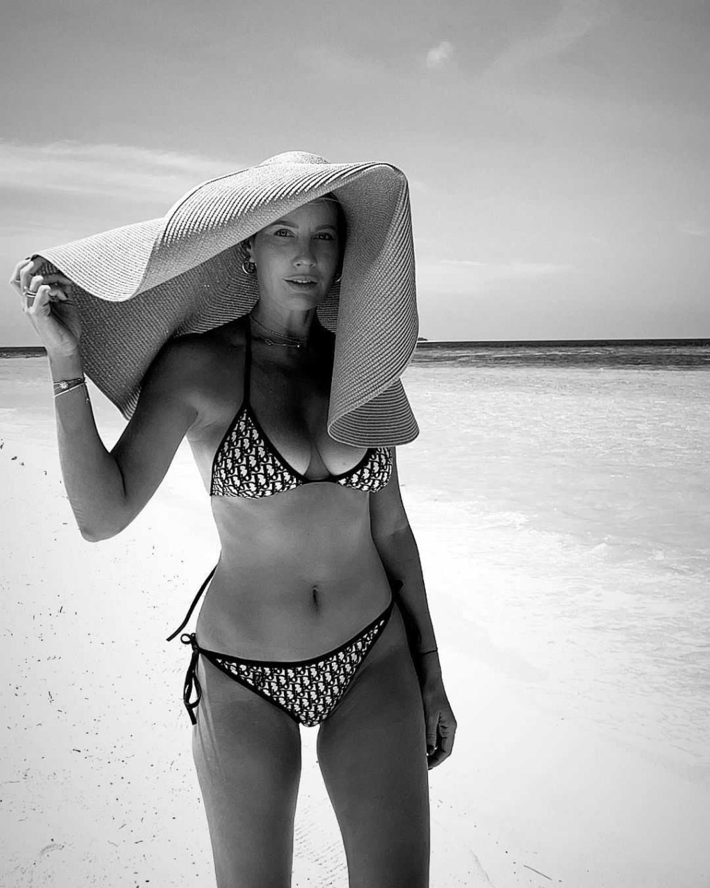 Елена летучая в мини