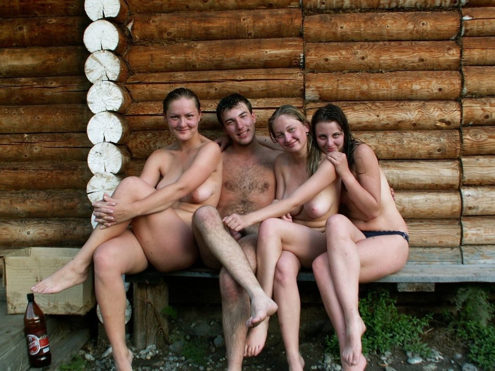Голые зрелые жены в бане